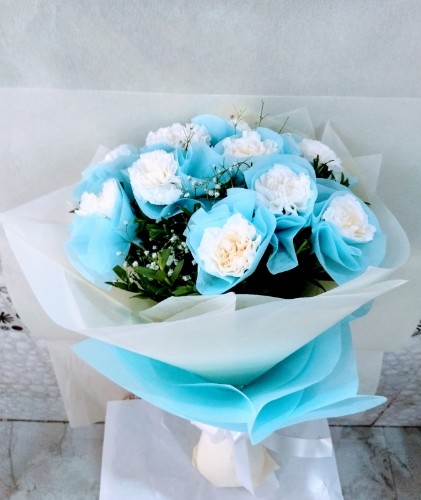 12 White Carnation in Blue Paper Packing