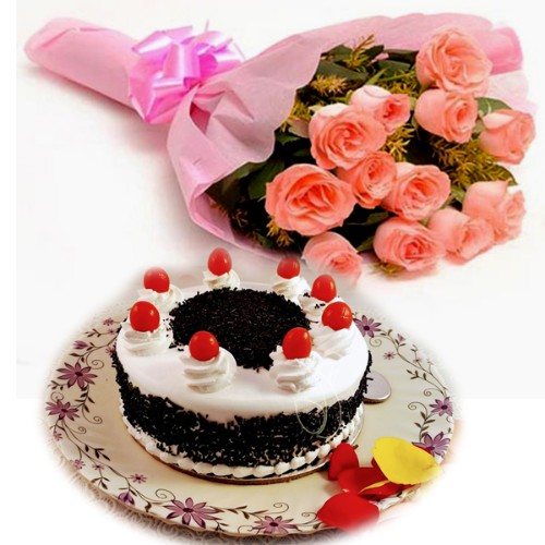 12 Pink Roses Bunch with 1/2 kg Black Forest Cake