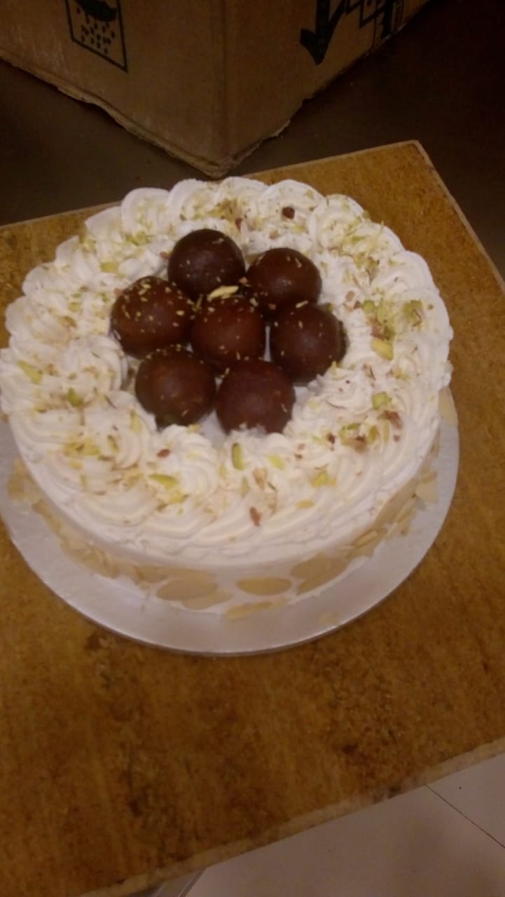 Gulab Jamun Cake 1kg 