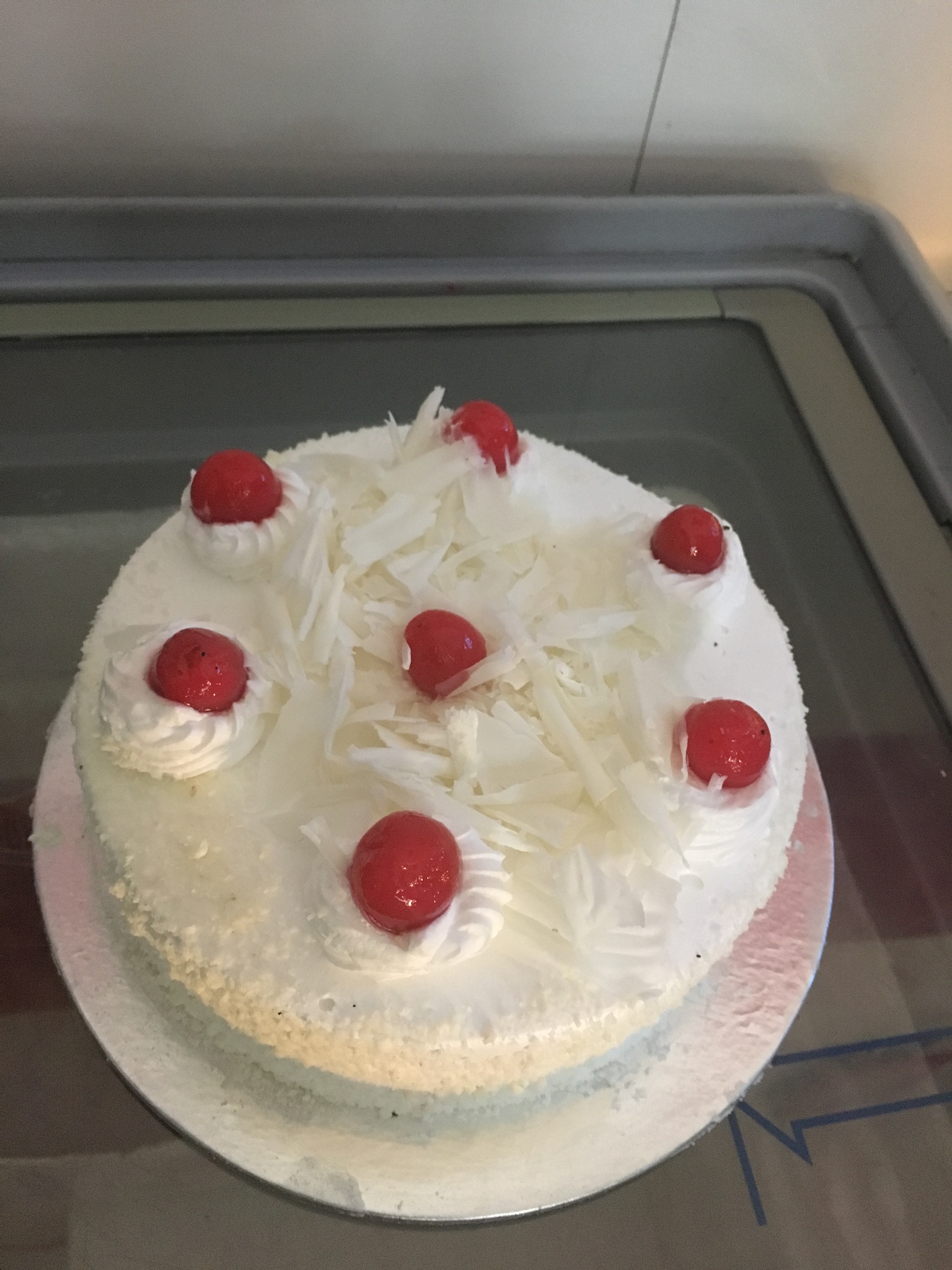 White Forest Cake 1lbs