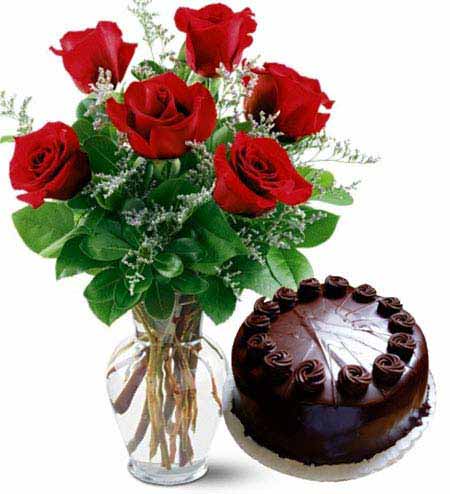 RED ROSES AND CAKE